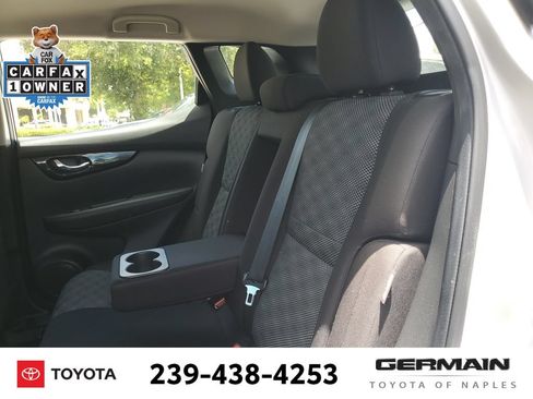 Used 2022 Nissan Rogue Sport SV FWD image 21
