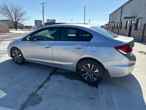 Used 2015 Honda Civic EX image 13