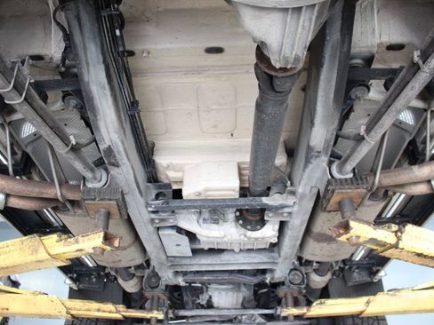 Used 2018 Mercedes-Benz G 550 Squared image 99