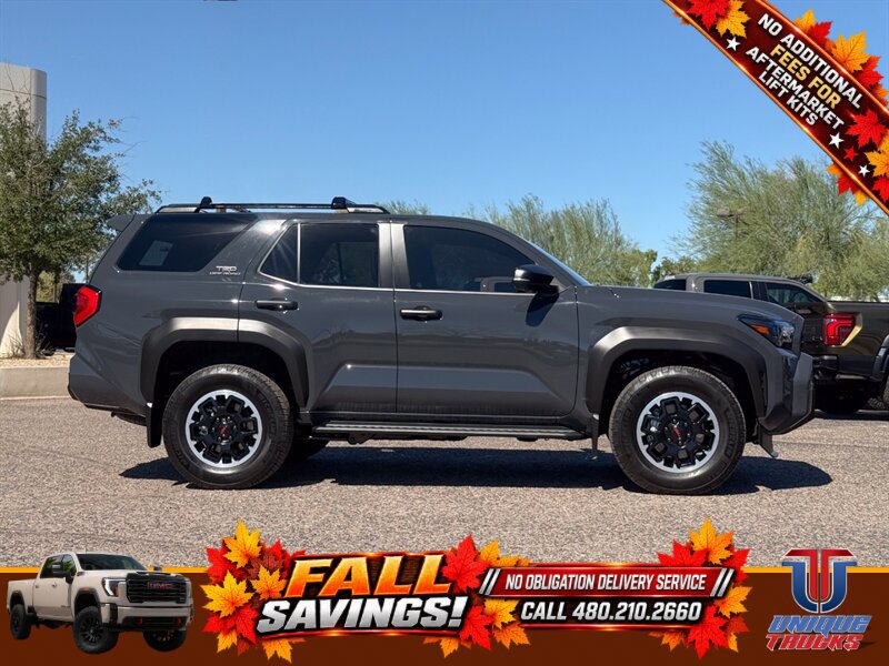 Used 2025 Toyota 4Runner TRD Off-Road Premium AWD/4WD image 4