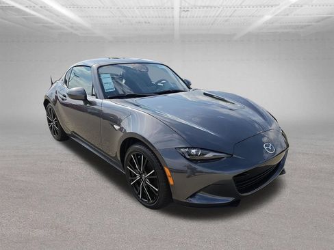 New 2026 MAZDA MX-5 Miata RF Grand Touring w/ Weather Package RWD image 2