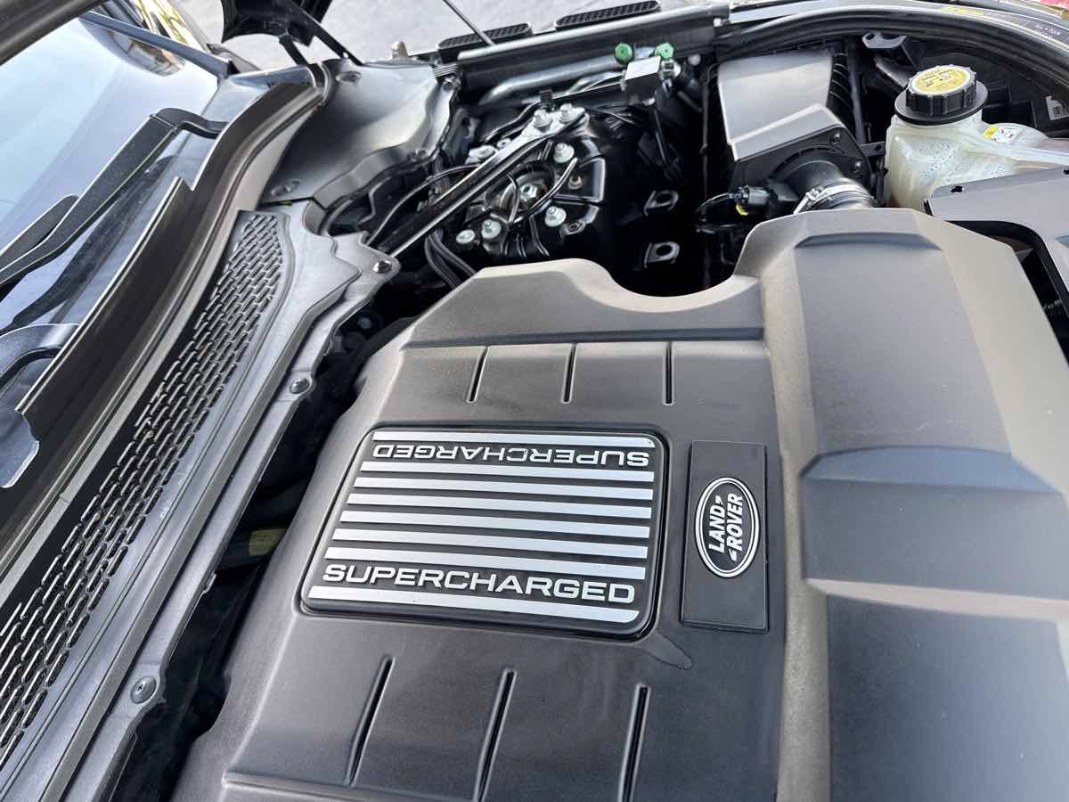 Used 2016 Land Rover Range Rover Sport HSE AWD/4WD image 35