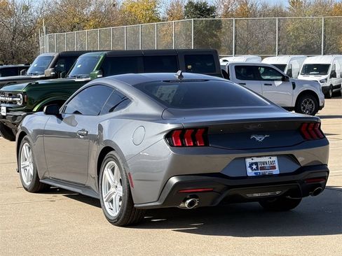 New 2026 Ford Mustang Coupe image 27
