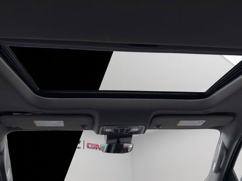 New 2026 Chevrolet Silverado 1500 LTZ w/ LTZ Premium Package image 18