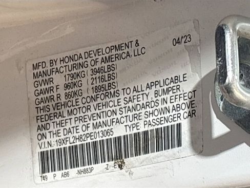 Used 2023 Honda Civic Sport image 29