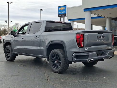 Used 2020 GMC Sierra 1500 Elevation w/ Elevation Value Package image 4