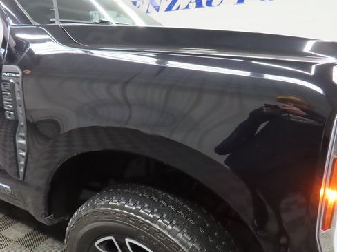 Used 2025 Ford F250 Platinum image 42