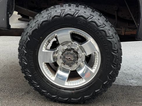 Used 2004 Ford F350 Harley-Davidson image 11