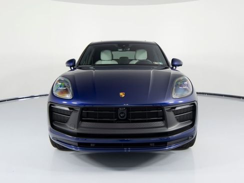 Certified 2026 Porsche Macan GTS image 13
