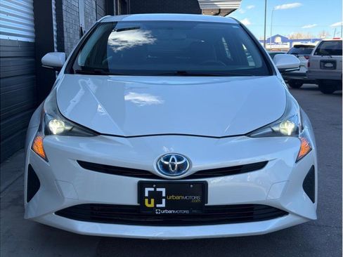 Used 2016 Toyota Prius Two w/ Preferred Accessory Package image 12