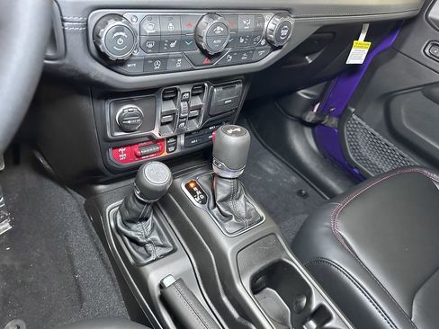 New 2026 Jeep Wrangler Unlimited Rubicon image 30