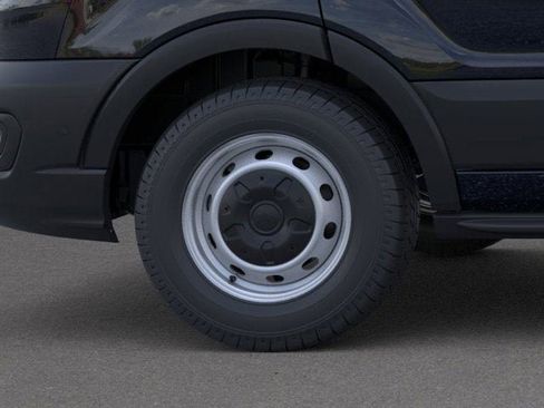 New 2026 Ford Transit 250 Low Roof RWD image 40