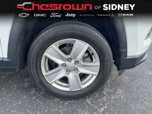 Used 2022 Jeep Compass Latitude AWD/4WD image 18
