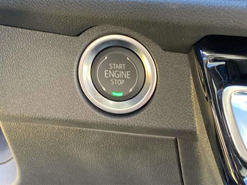 New 2025 Chevrolet Traverse LT w/ LPO, Floor Liner Package image 22