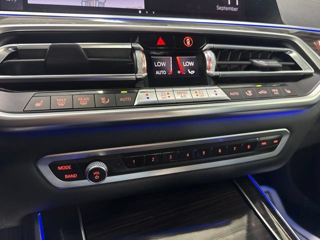 Used 2020 BMW X5 xDrive40i w/ Convenience Package AWD/4WD image 15
