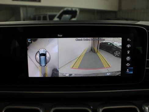 Used 2022 Mercedes-Benz GLE 350 w/ Premium Package image 29