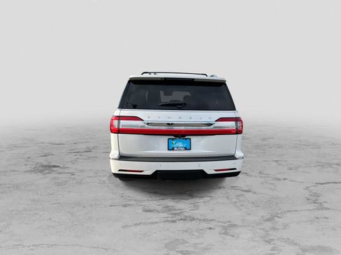 Used 2019 Lincoln Navigator L Reserve w/ Cargo Package image 7