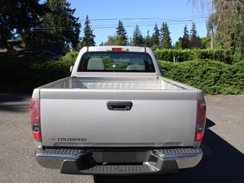 Used 2005 Chevrolet Colorado 2WD Regular Cab image 10