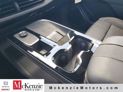 New 2026 Buick Enclave Sport Touring w/ Power Package FWD image 19