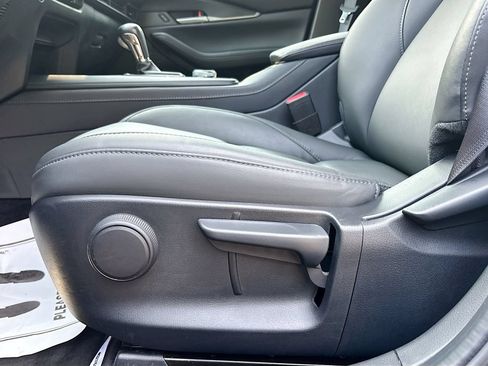 Certified 2023 MAZDA CX-30 AWD 2.5 S w/ Select Package image 19