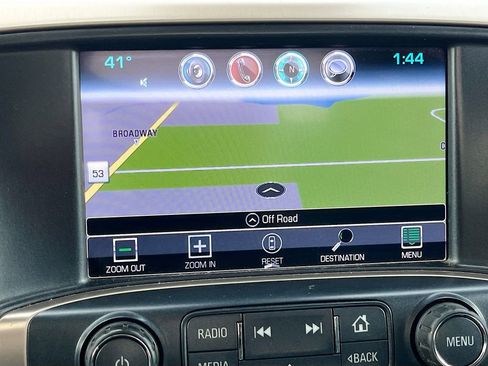 Used 2018 GMC Sierra 2500 Denali w/ Duramax Plus Package AWD/4WD image 13