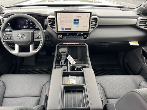 New 2025 Toyota Tundra Limited image 10