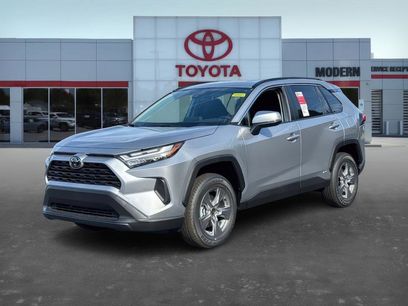 New 2025 Toyota RAV4 LE
