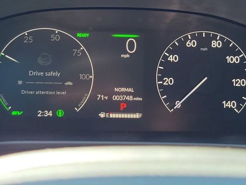 Certified 2025 Honda CR-V Sport image 19