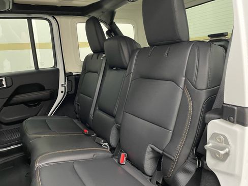 New 2026 Jeep Wrangler Sahara AWD/4WD image 11