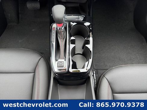 New 2026 Chevrolet Trax RS w/ Sunroof Package FWD image 15