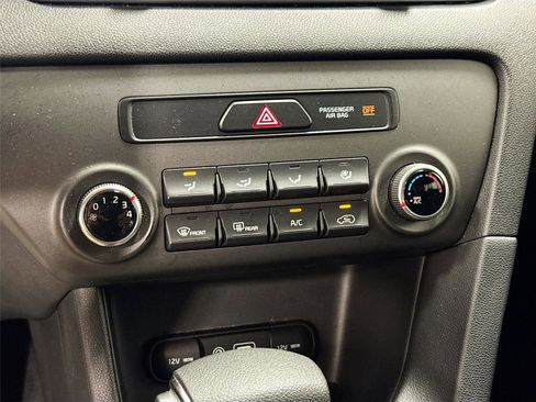 Used 2019 Kia Sportage LX image 15