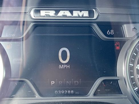 Used 2023 RAM 1500 Laramie image 22