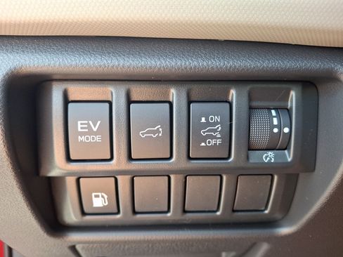 New 2026 Subaru Forester Touring AWD/4WD image 18