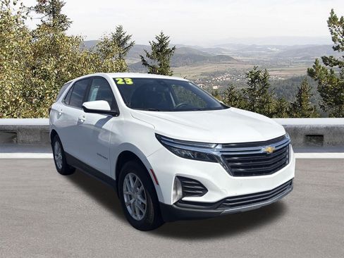 Used 2023 Chevrolet Equinox LT w/ LPO, Floor Liner Package AWD/4WD image 2