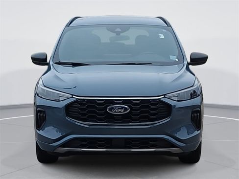 Used 2023 Ford Escape ST-Line w/ Tech Pack #1 image 2