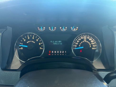 Used 2012 Ford F150 XLT image 11