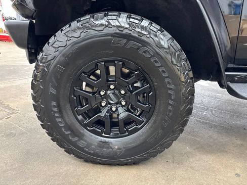 Used 2023 Ford Bronco Raptor AWD/4WD image 9