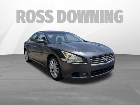 Used 2011 Nissan Maxima 3.5 SV FWD image 3