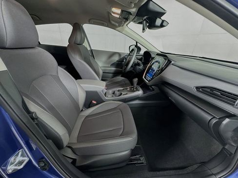 Certified 2025 Subaru Crosstrek 2.0i Premium image 32