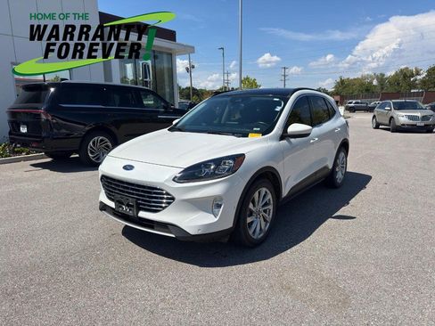 Used 2022 Ford Escape Titanium w/ Titanium Elite Package AWD/4WD image 1