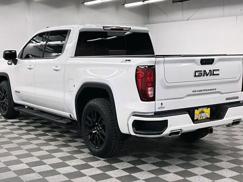 Used 2023 GMC Sierra 1500 Elevation w/ Elevation Premium Package AWD/4WD image 3
