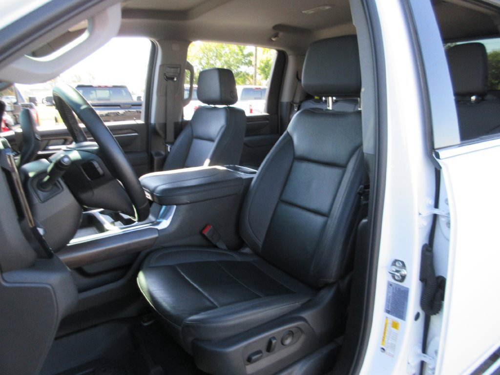 Certified 2025 GMC Sierra 2500 SLT w/ SLT Premium Package AWD/4WD image 23