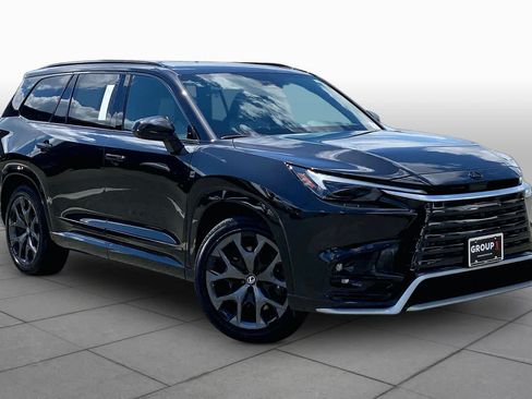 New 2026 Lexus TX 500h AWD image 2