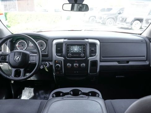 Used 2019 RAM 1500 Classic SLT image 25