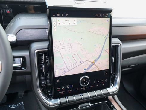 New 2026 GMC Yukon XL Denali w/ Denali Reserve Package AWD/4WD image 18