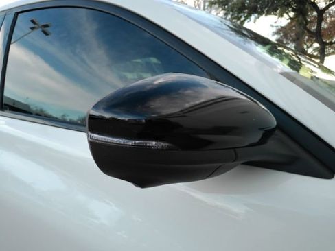 Used 2021 Ford Mustang Mach-E Premium image 22