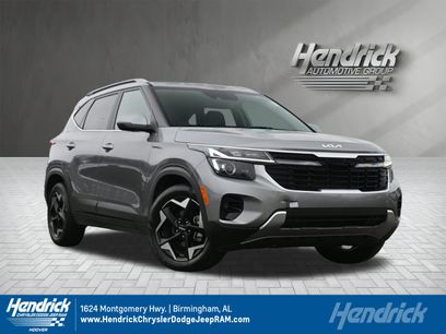 Used 2025 Kia Seltos EX