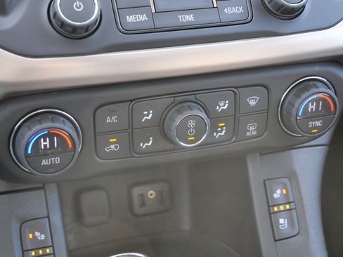 Used 2017 GMC Acadia Denali w/ Technology Package image 22