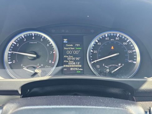 Used 2018 Toyota Highlander Limited AWD/4WD image 25