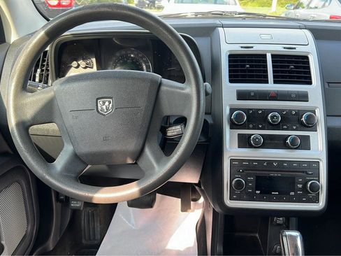 Used 2009 Dodge Journey SXT w/ Flexible Seating Group image 18